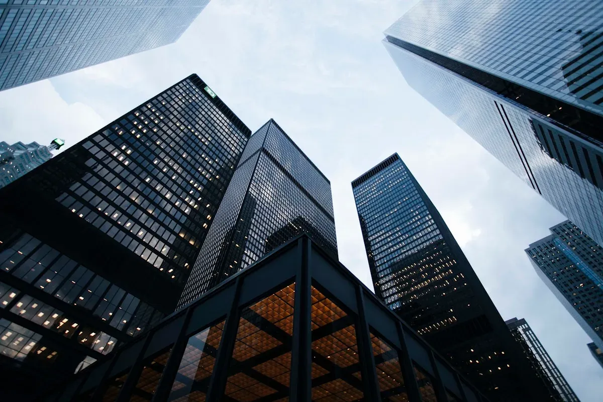 Commercial landlord